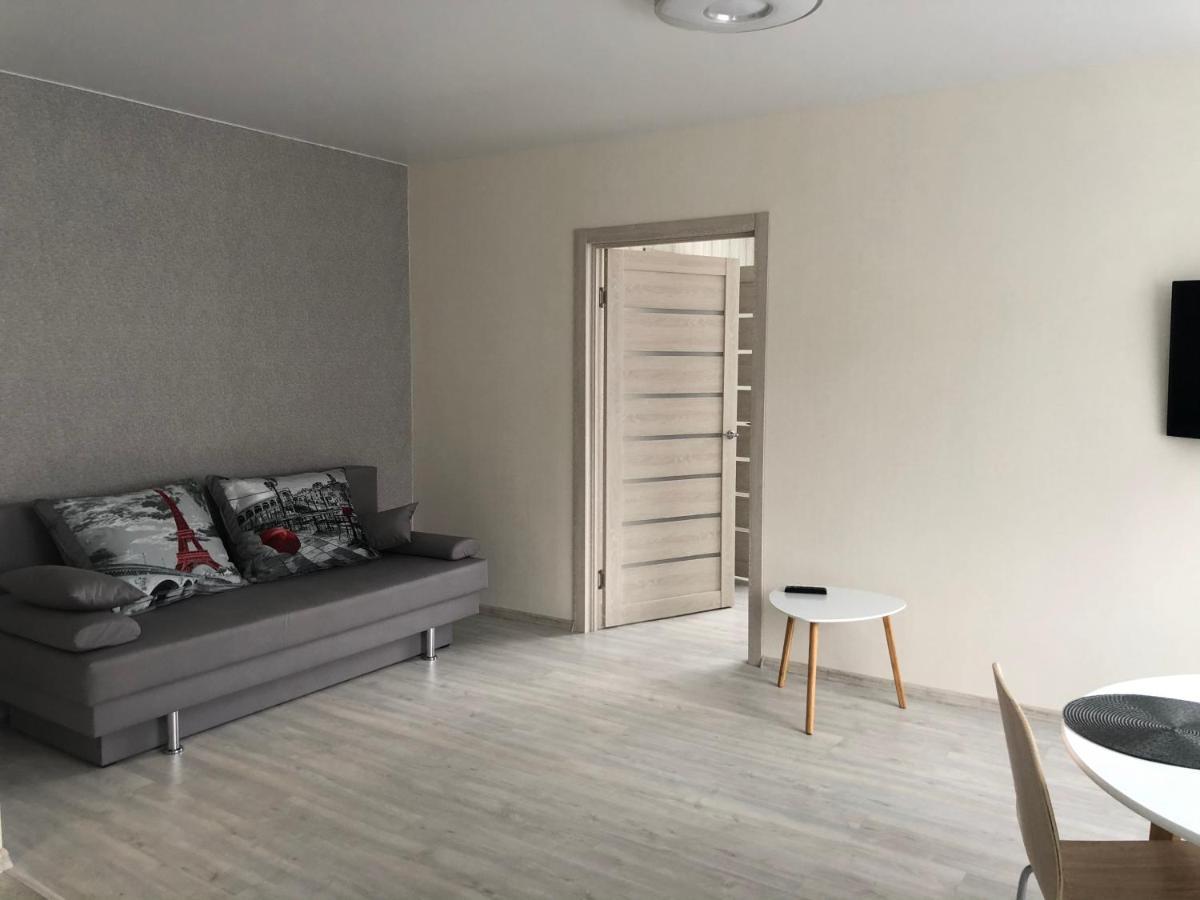 Cosy flat in the city centre Τσέρνιγκοφ Εξωτερικό φωτογραφία